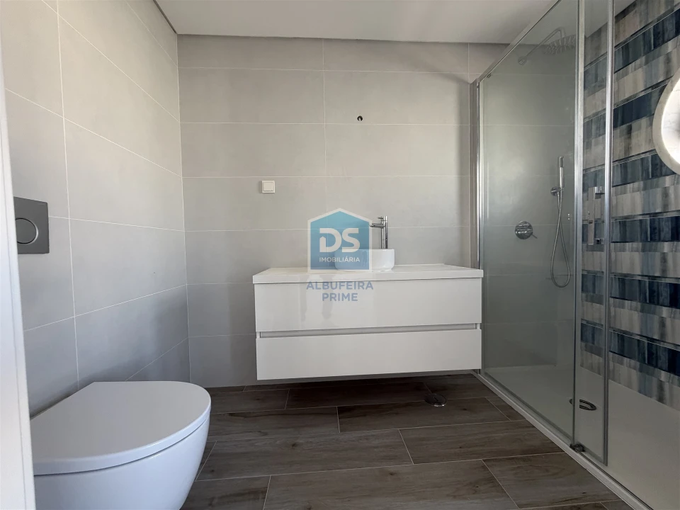 Moradia T3 para Venda em Albufeira e Olhos de Água Foto 74