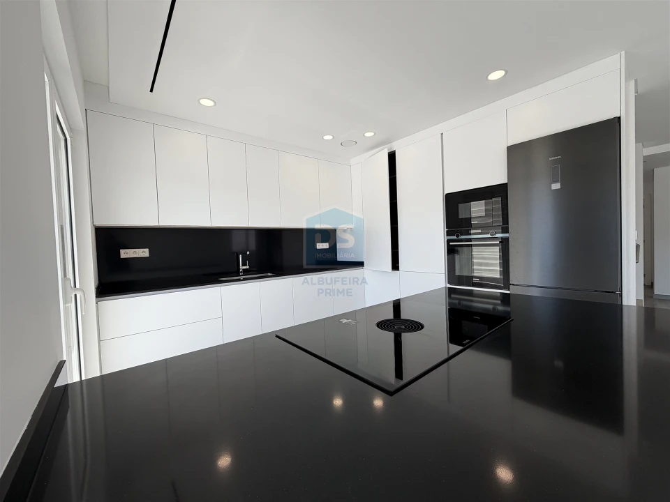 Moradia T3 para Venda em Albufeira e Olhos de Água Foto 21