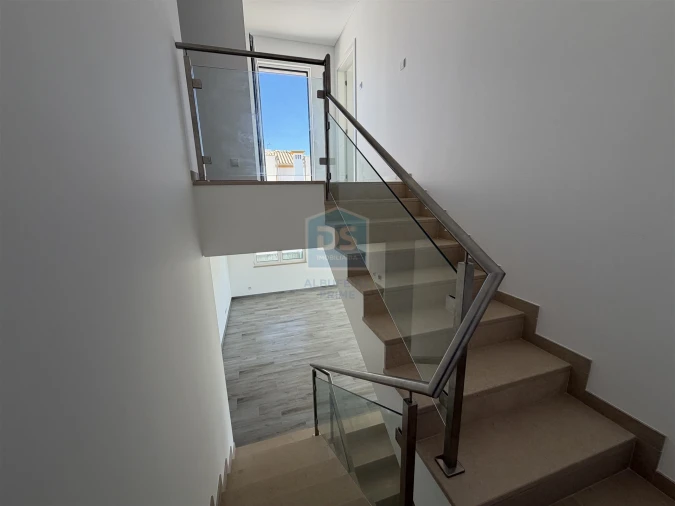 Moradia T3 para Venda em Albufeira e Olhos de Água Foto 34