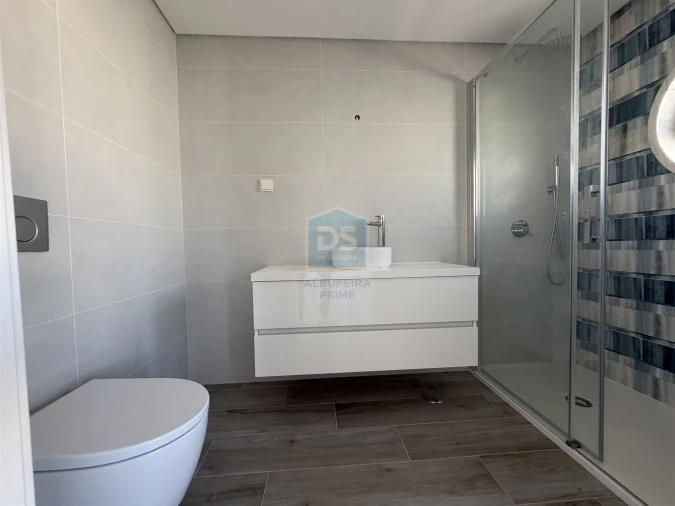 Moradia T3 para Venda em Albufeira e Olhos de Água Foto 33