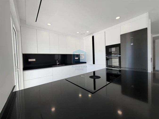 Moradia T3 para Venda em Albufeira e Olhos de Água Foto 21