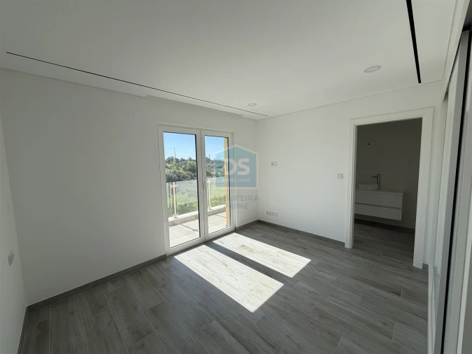 Moradia T3 para Venda em Albufeira e Olhos de Água Foto 25