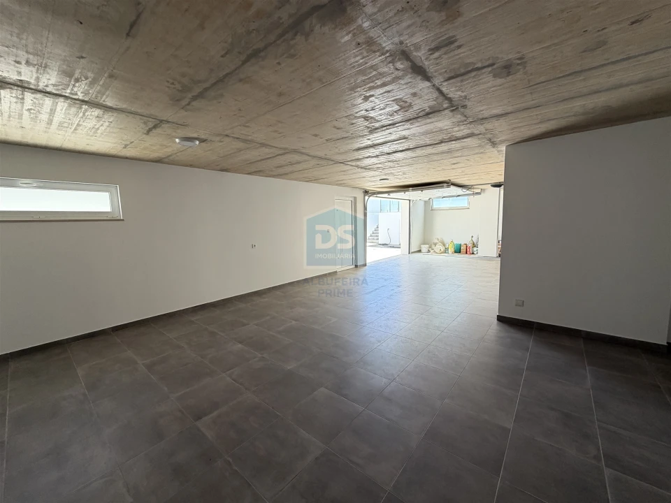 Moradia T3 para Venda em Albufeira e Olhos de Água Foto 42