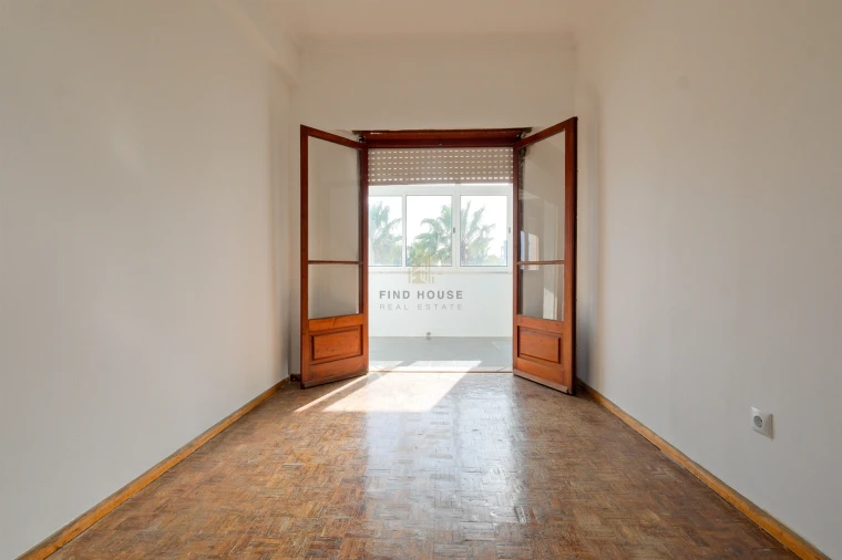 Apartamento T2 para Venda em Oeiras e São Julião da Barra, Paço de Arcos e Caxias Foto 4