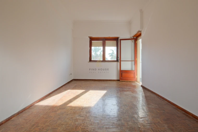 Apartamento T2 para Venda em Oeiras e São Julião da Barra, Paço de Arcos e Caxias Foto 9