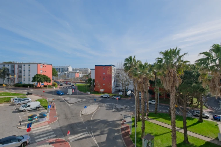 Apartamento T2 para Venda em Oeiras e São Julião da Barra, Paço de Arcos e Caxias Foto 11