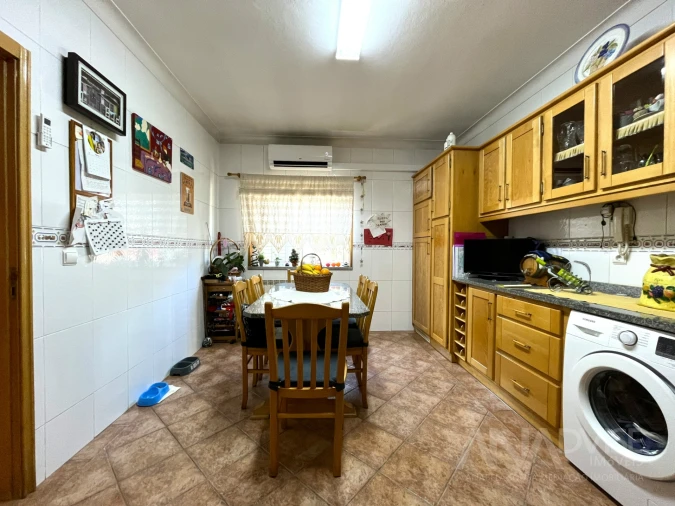 Moradia T3 para Venda em Repeses e São Salvador Foto 4