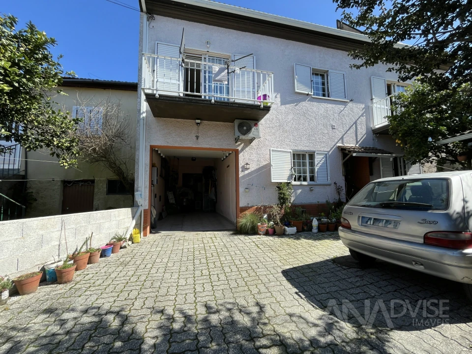 Moradia T3 para Venda em Repeses e São Salvador Foto 1