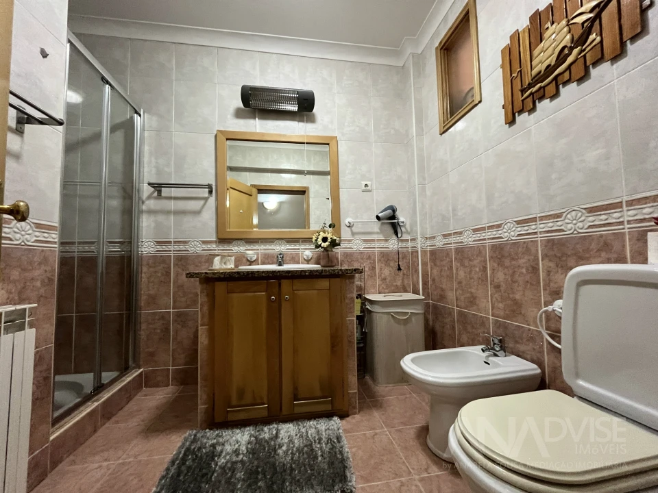 Moradia T3 para Venda em Repeses e São Salvador Foto 12