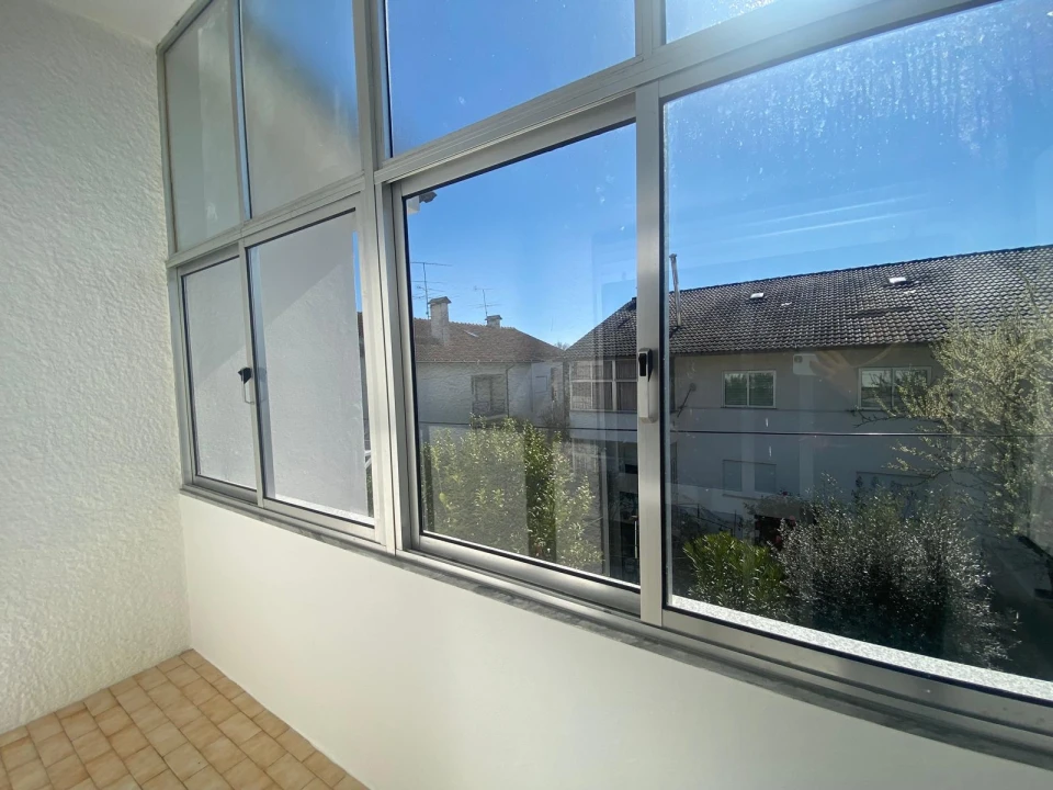 Apartamento T3 para Arrendamento em Viseu Foto 13