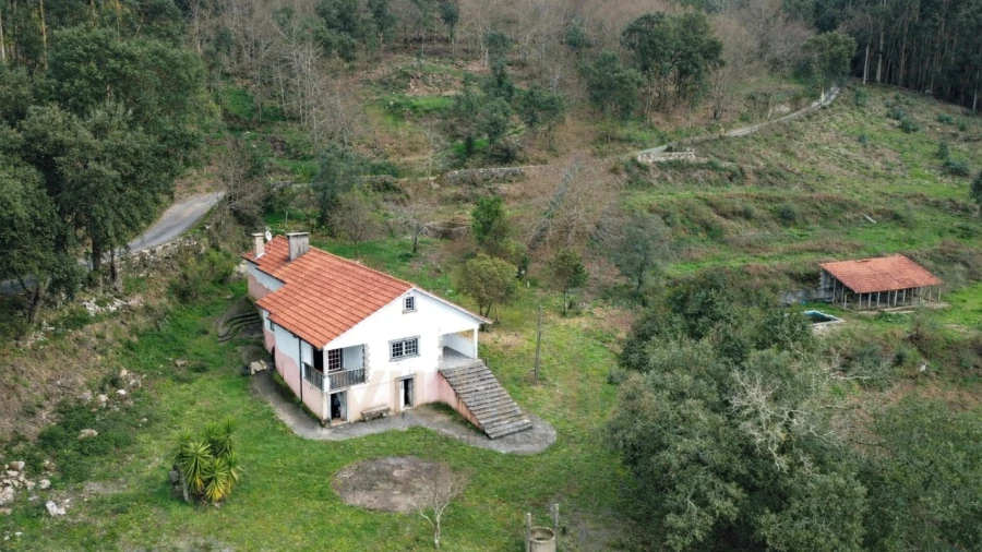 Quinta T3 para Venda em Anais