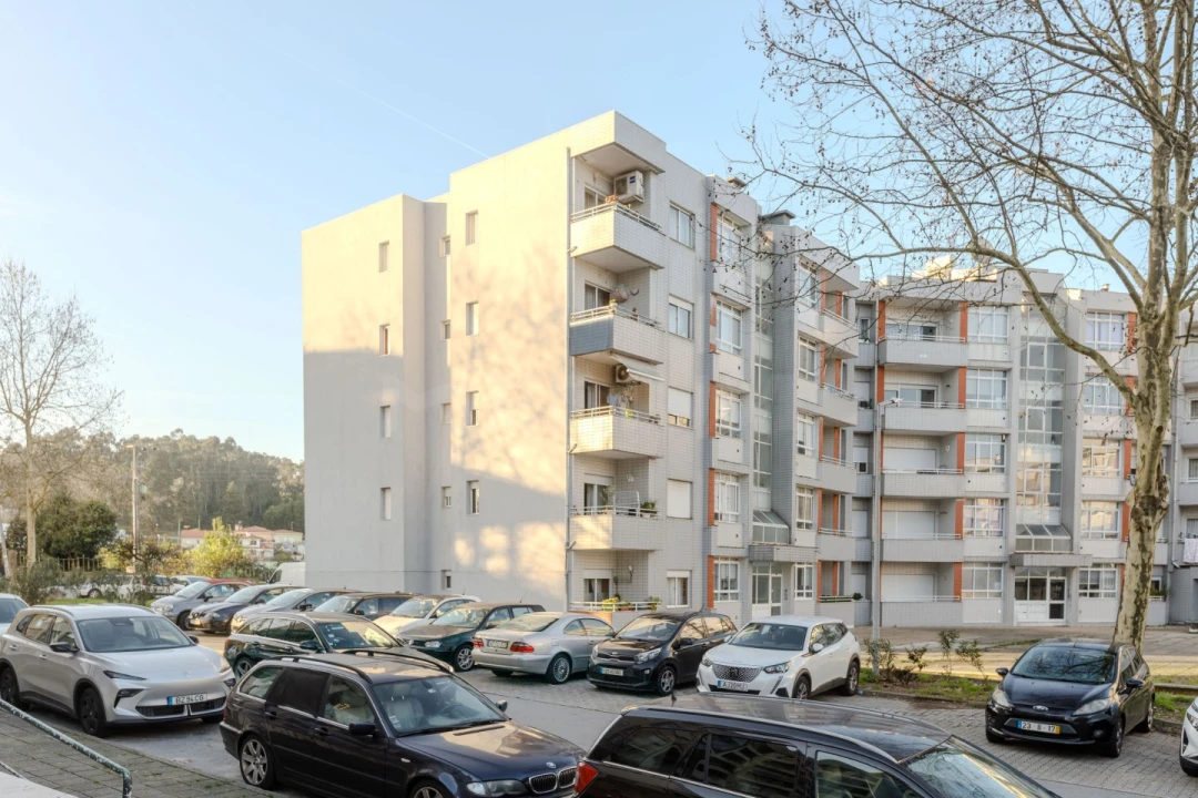 Apartamento T3 para Venda em Vila Nova de Famalicão e Calendário Foto 25