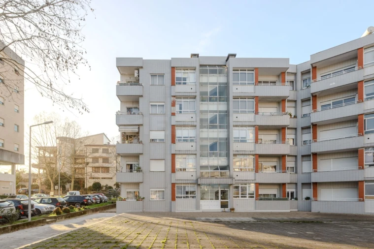 Apartamento T3 para Venda em Vila Nova de Famalicão e Calendário Foto 24