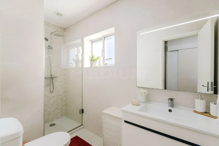 Apartamento T3 para Venda em Vila Nova de Famalicão e Calendário Foto 13