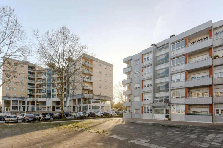 Apartamento T3 para Venda em Vila Nova de Famalicão e Calendário Foto 26