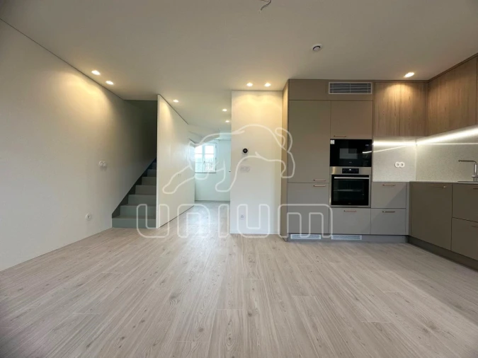 Apartamento T3 para Venda em Santa Maria Maior e Monserrate e Meadela