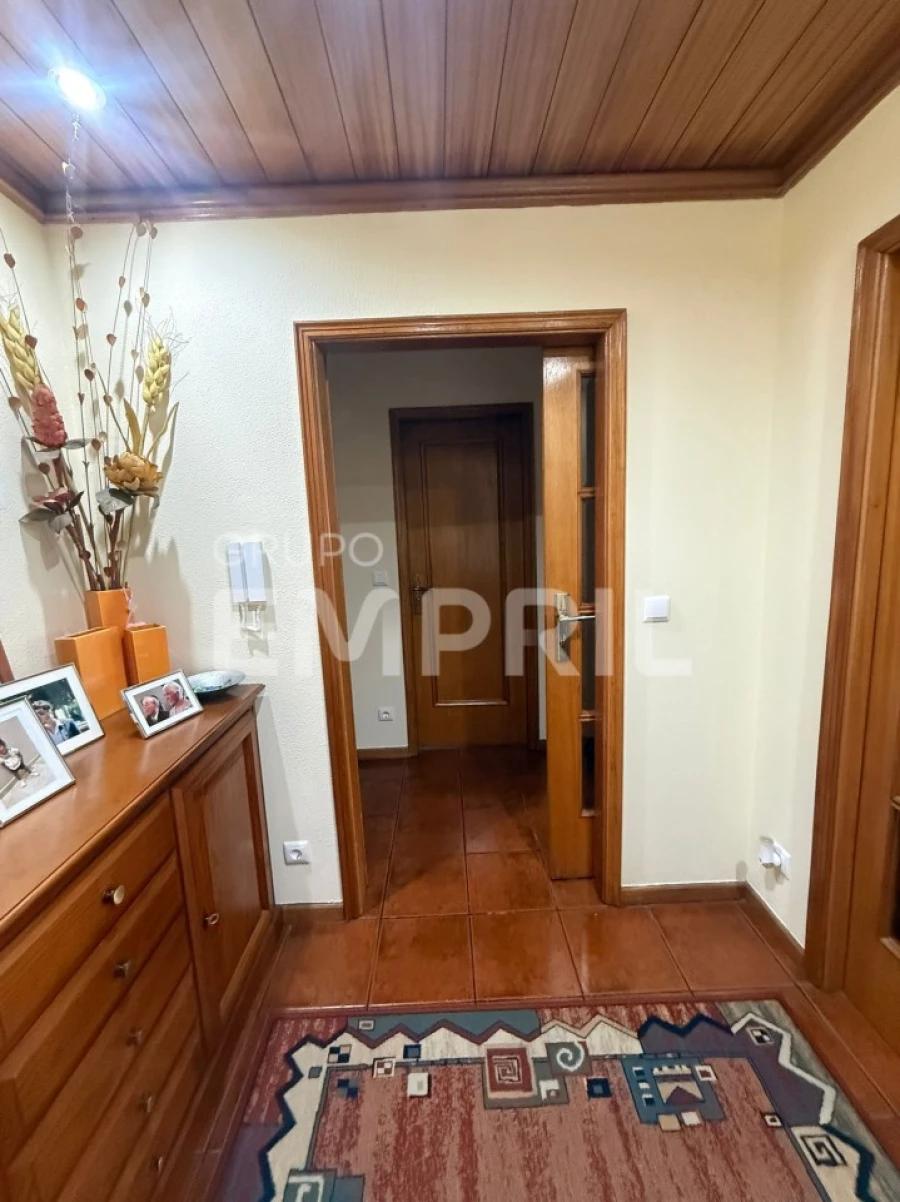 Apartamento T2 para Venda em Cidade da Maia Foto 7