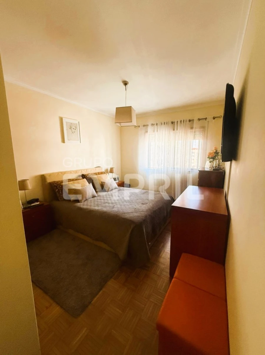 Apartamento T2 para Venda em Cidade da Maia Foto 20