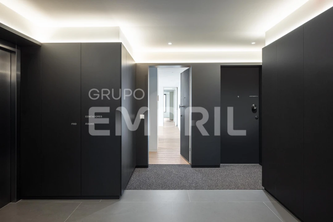 Apartamento T2 para Venda em Canidelo Foto 4