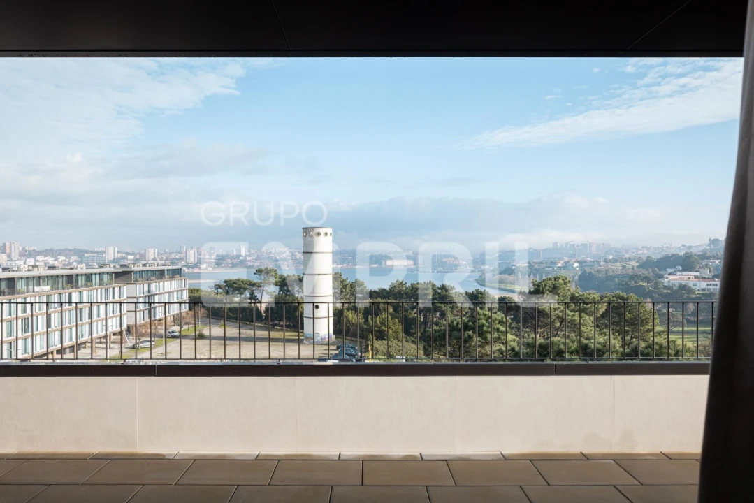 Apartamento T2 para Venda em Canidelo Foto 6