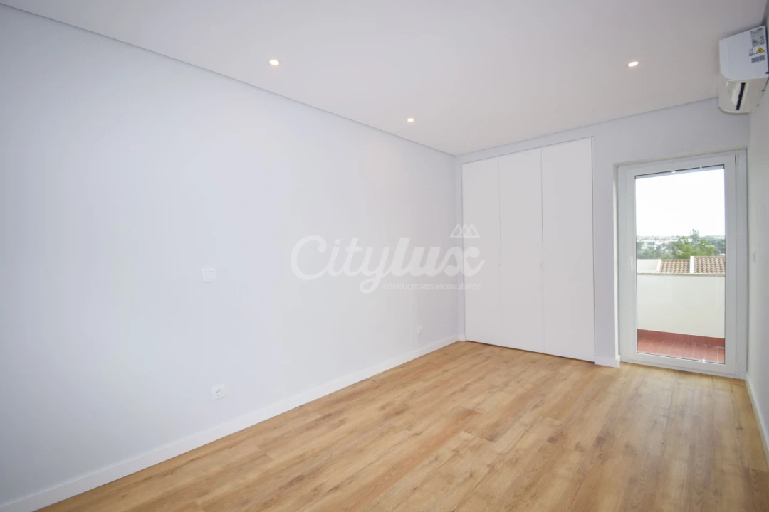 Apartamento T3 para Venda em Cascais e Estoril Foto 22