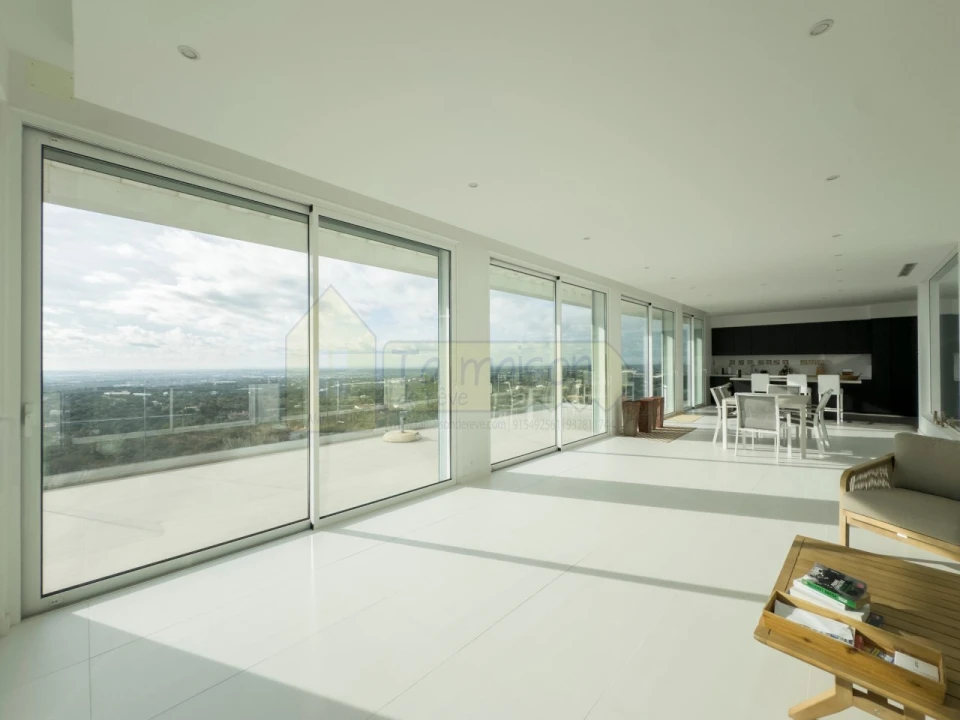 Moradia T3 para Venda em Santa Barbara de Nexe Foto 21