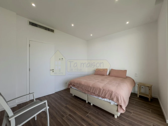 Moradia T3 para Venda em Santa Barbara de Nexe Foto 26