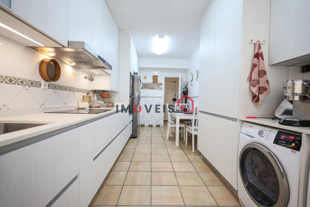 Apartamento T6 para Venda em Leiria, Pousos, Barreira e Cortes Foto 4