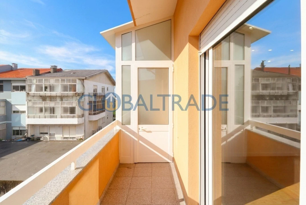 Apartamento T3 para Venda em Aguas Santas Foto 5