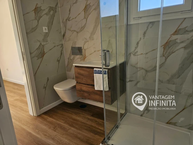 Moradia T3 para Venda em Quinta do Anjo Foto 15