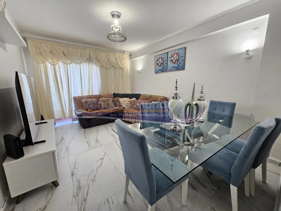 Apartamento T3 para Venda em Samora Correia Foto 2