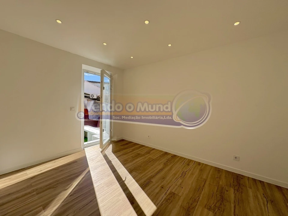 Apartamento T2 para Venda em Alhandra, São João dos Montes e Calhandriz Foto 10