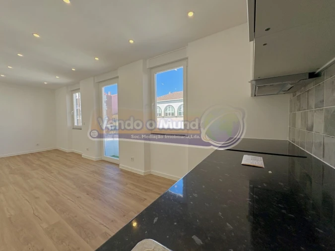 Apartamento T2 para Venda em Alhandra, São João dos Montes e Calhandriz Foto 4