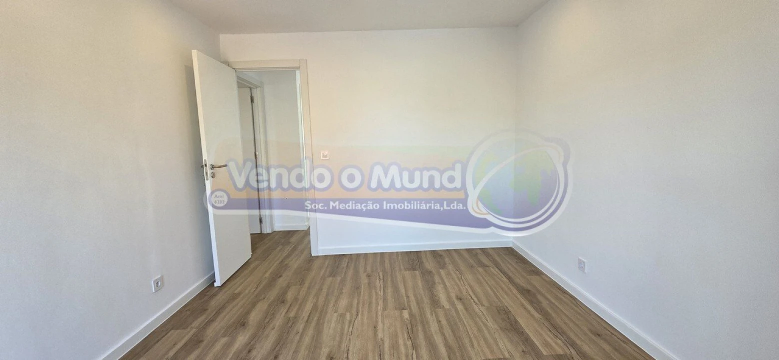 Apartamento T2 para Venda em Alhandra, São João dos Montes e Calhandriz Foto 10