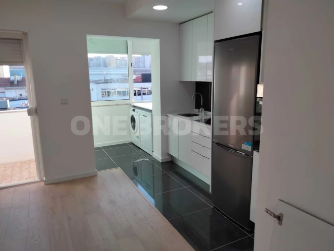 Apartamento T1 para Venda em Águas Livres Foto 2