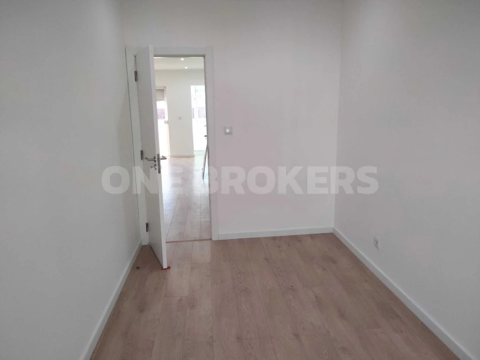 Apartamento T1 para Venda em Águas Livres Foto 16