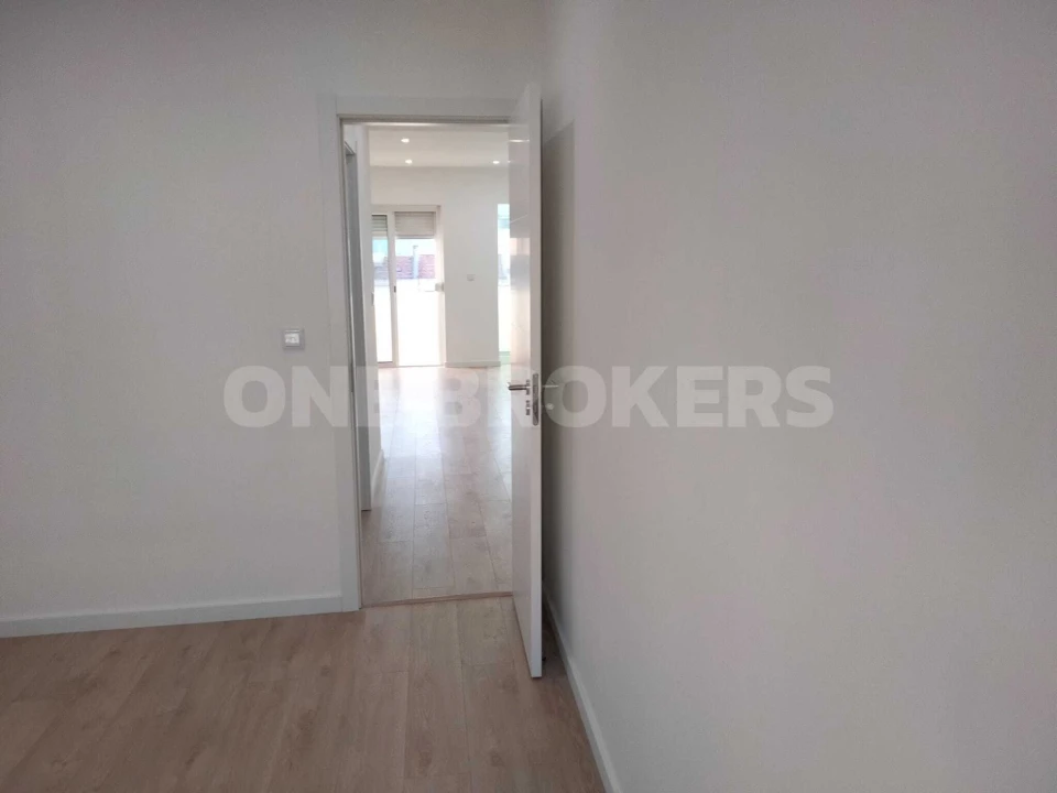 Apartamento T1 para Venda em Águas Livres Foto 12