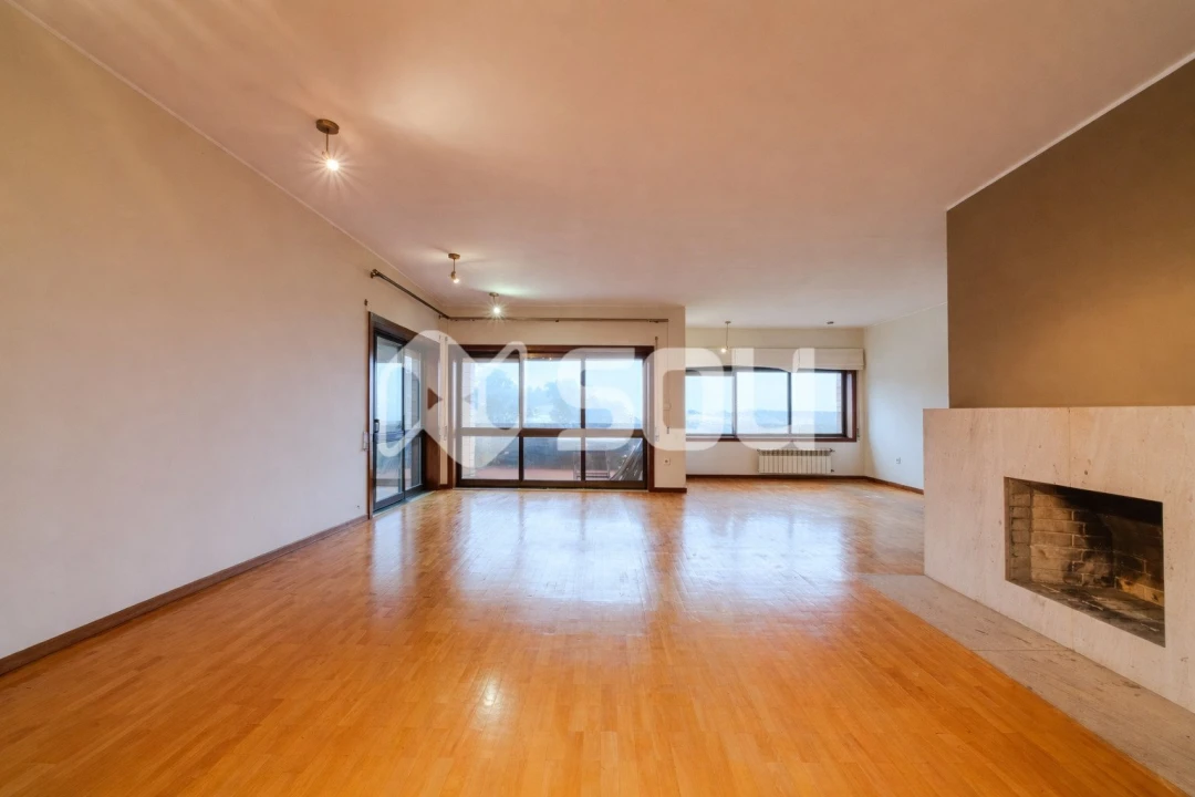 Apartamento T4 para Venda em Gondomar (São Cosme), Valbom e Jovim Foto 2