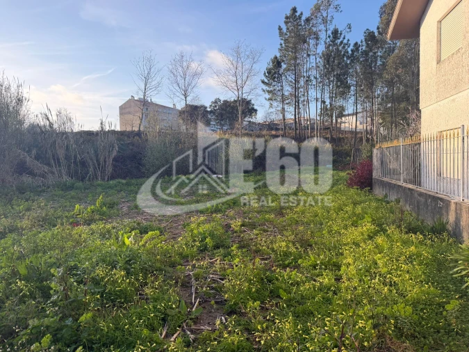 Terreno para Venda em Santa Maria da Feira, Travanca, Sanfins e Espargo Foto 2