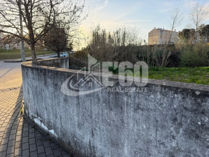 Terreno para Venda em Santa Maria da Feira, Travanca, Sanfins e Espargo Foto 4