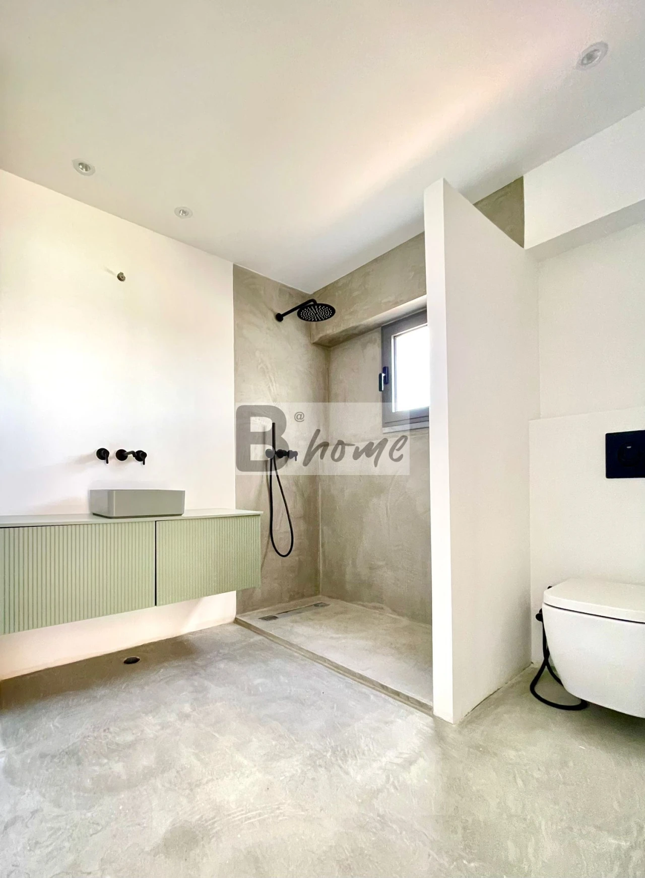 Moradia T4 para Venda em Corroios Foto 10