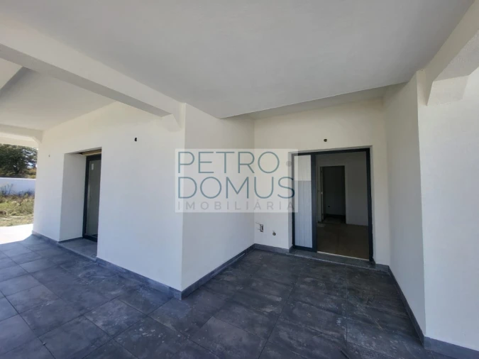 Moradia T3 para Venda em Marrazes e Barosa Foto 6