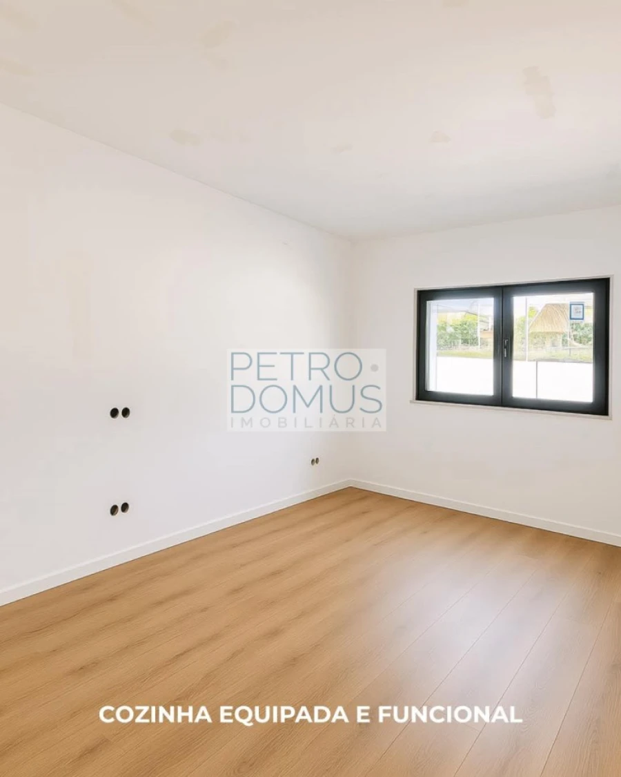 Moradia T3 para Venda em Marrazes e Barosa Foto 10