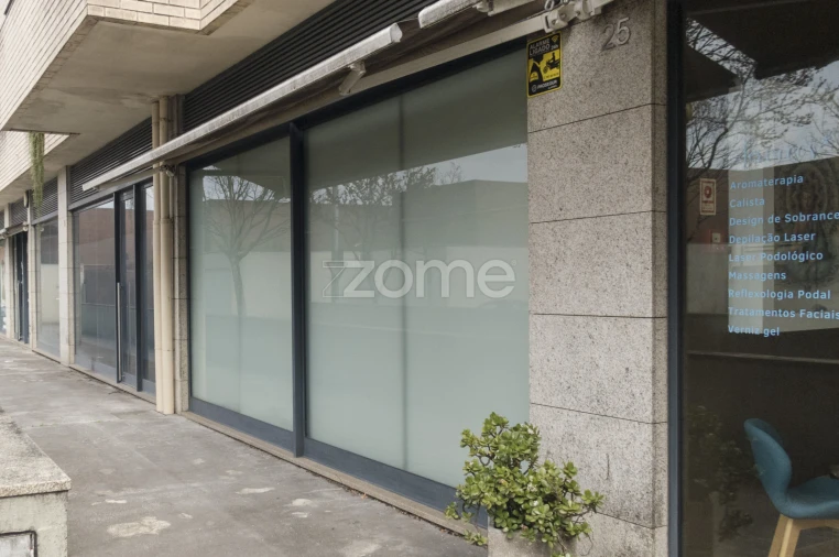 Negócio para Arrendamento em São Mamede de Infesta e Senhora da Hora Foto 24