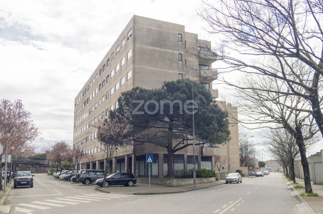 Negócio para Arrendamento em São Mamede de Infesta e Senhora da Hora Foto 27