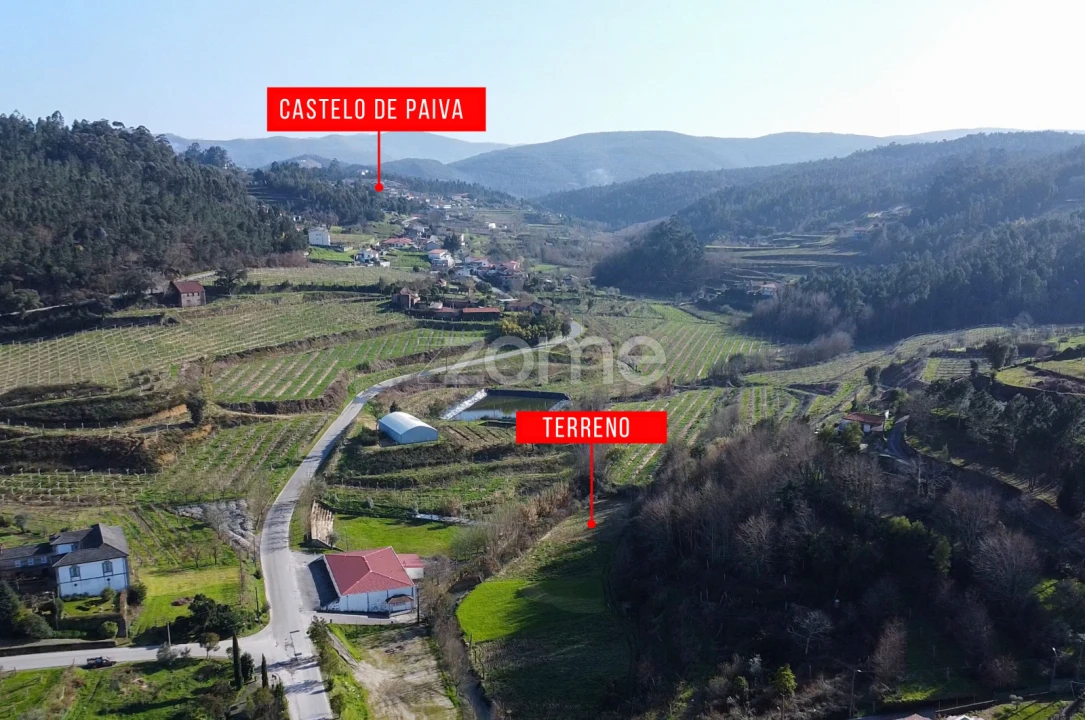 Terreno para Venda em São Martinho de Sardoura Foto 18