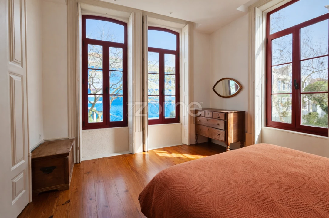 Moradia T4 para Venda em Paranhos Foto 38