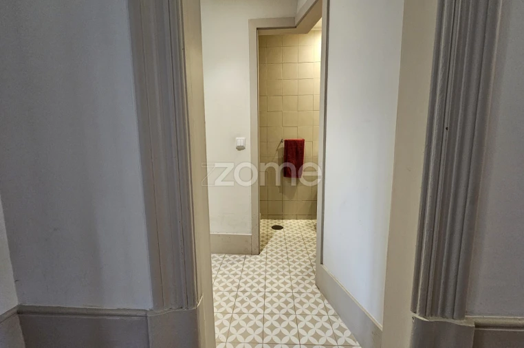 Moradia T4 para Venda em Paranhos Foto 16