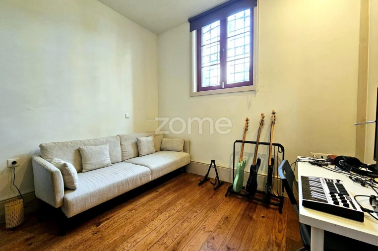 Moradia T4 para Venda em Paranhos Foto 19