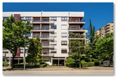 Apartamento T2 para Arrendamento em Ramalde